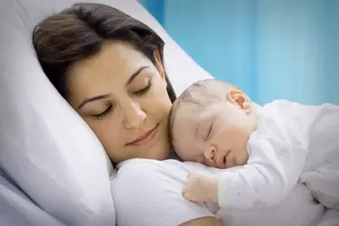best hospital with NICU facility in Narsinghpur, best neonatal spcialist in Narsinghpur, cost of nicu treatment in Narsinghpur